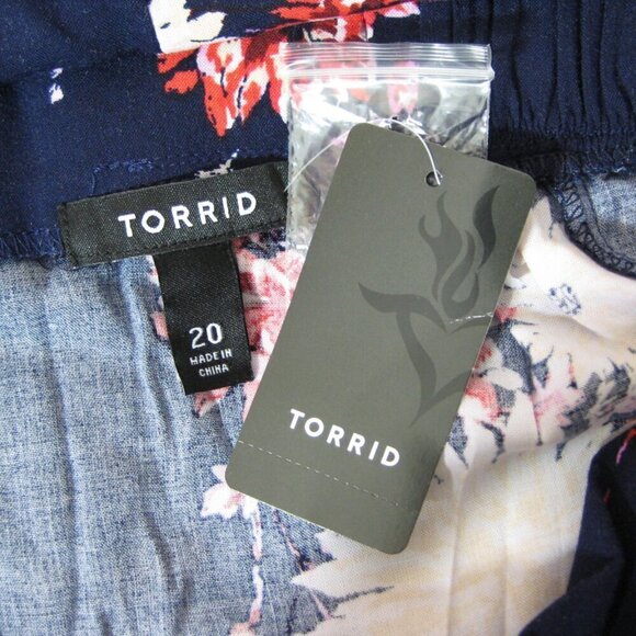 Torrid Skirt Button Front Navy Floral Size 20 New Bohemian Maxi - Picture 4 of 4